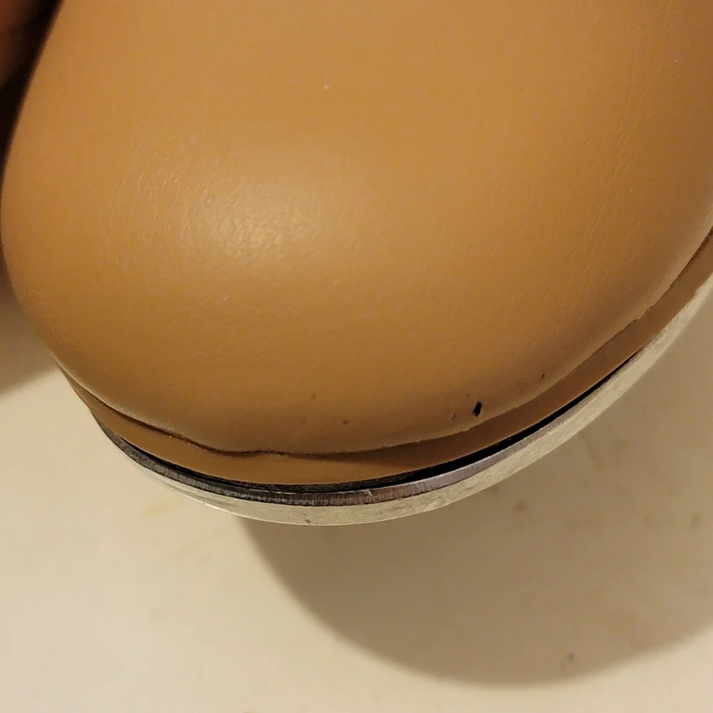 Capezio Girl's Tap Shoes Size 7  Tan